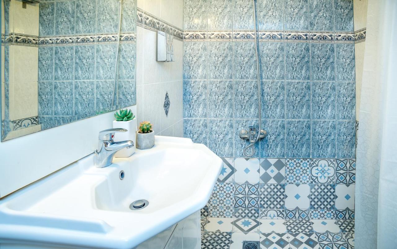 Appartamento Houseloft Aqua Gardens Salonicco Esterno foto